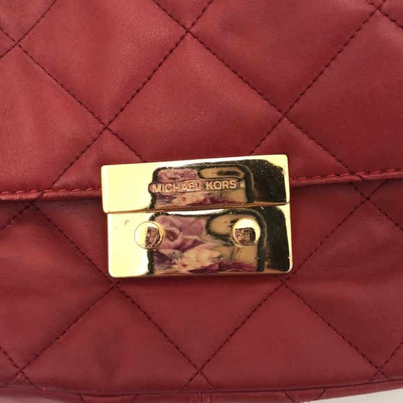 Red Michael Kors purse - Picture 7 of 8